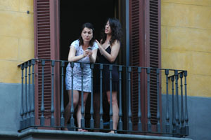 Balcony-watchers